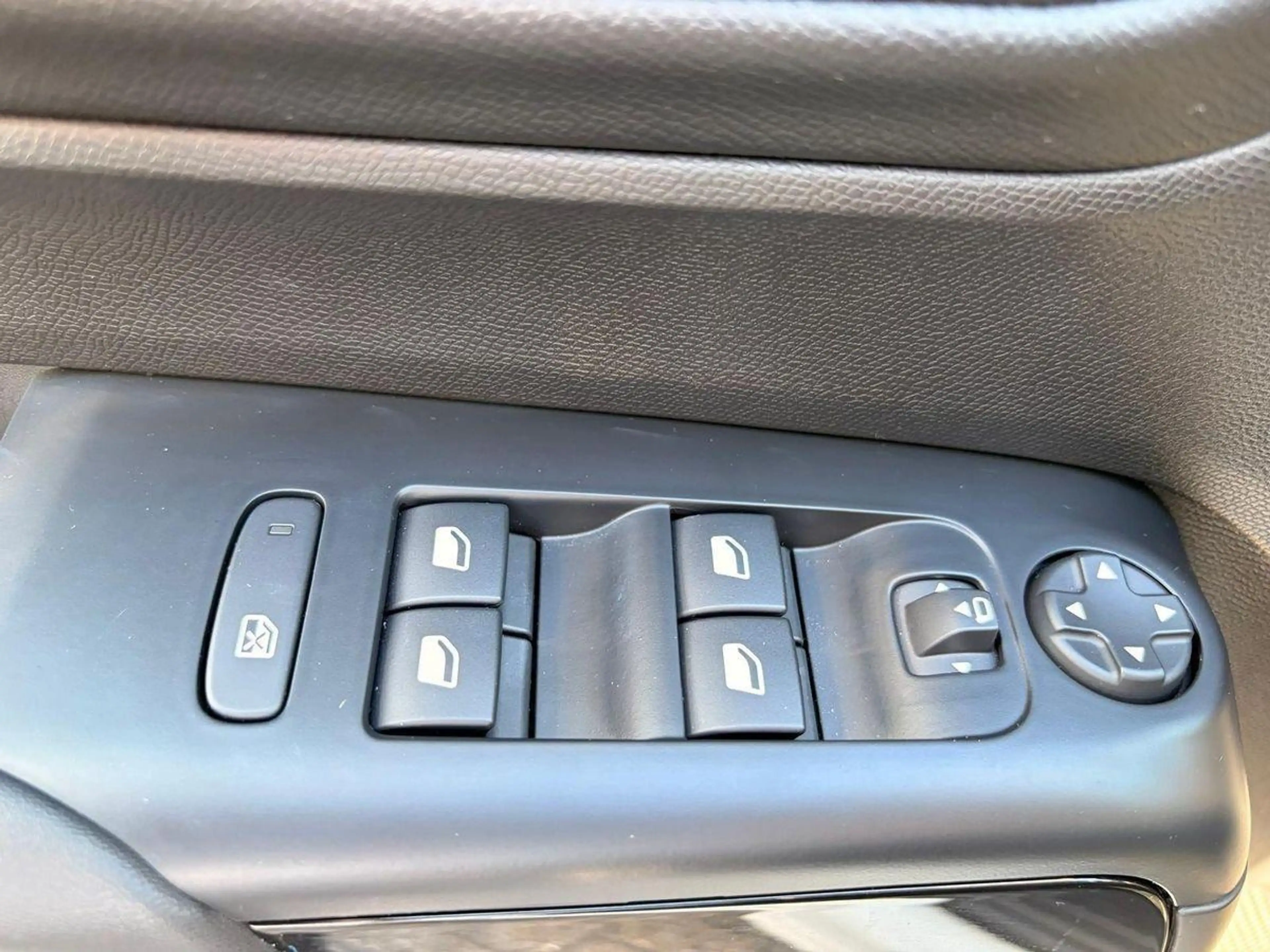 Citroen C5 Aircross Feel Pack *TEILLEDER*360°KAMERA*FULL-LED* — photo 12