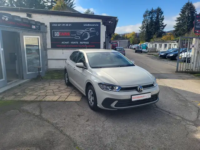 Volkswagen Polo 1.0 Essence 1Main 16.500km