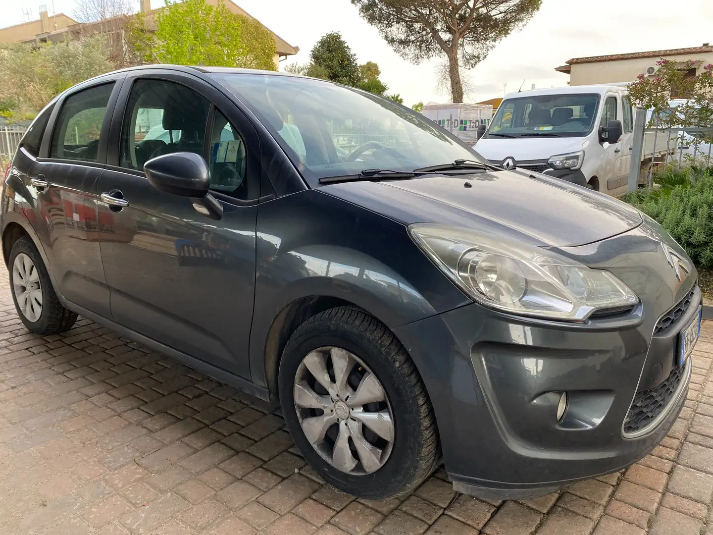 Citroen C3 C3 II 2009 1.4 e-hdi airdream Deejay cmp Šedá - 2