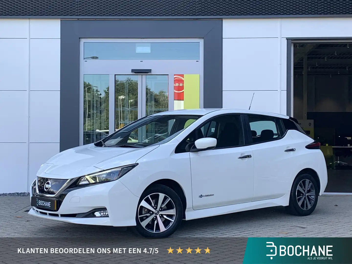 Nissan Leaf Acenta 40 kWh | Camera | Navigatie Wit - 1
