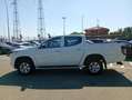 Mitsubishi L200 d.cab 2.3d Invite Connect 4wd 150 CV Bianco - thumbnail 4