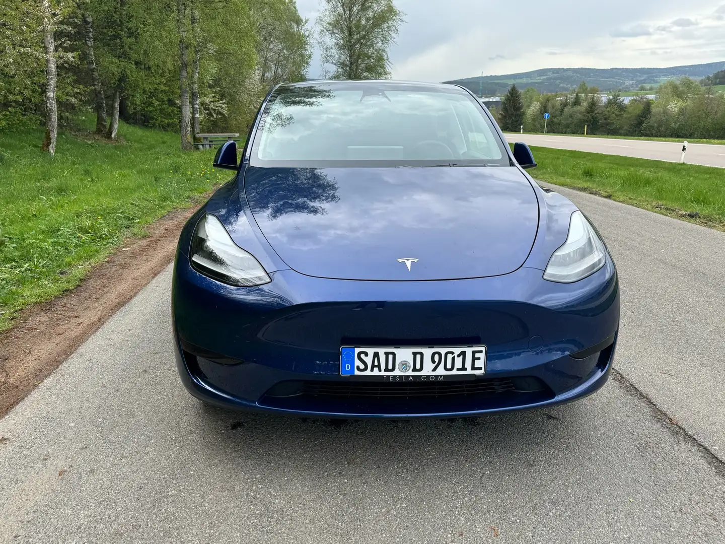 Tesla Model Y RWD Kék - 1