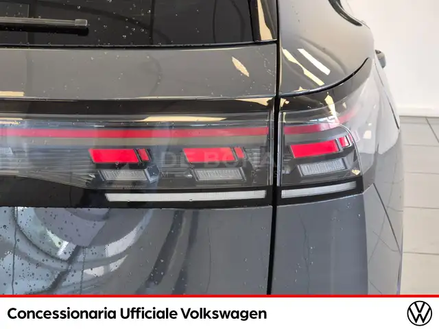 Volkswagen Tiguan view 25