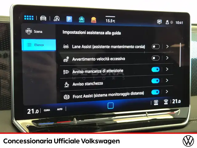 Volkswagen Tiguan view 15