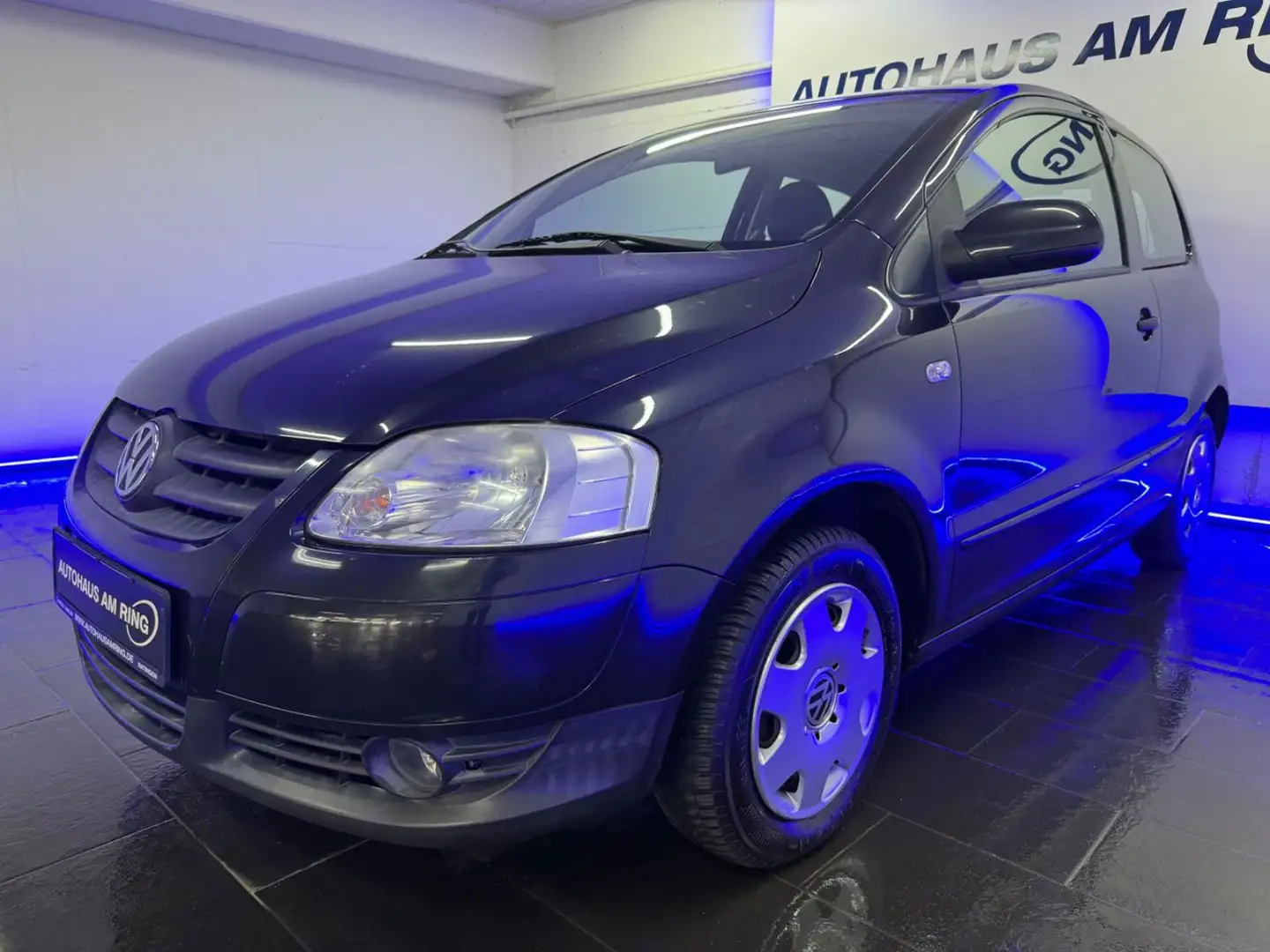 Volkswagen Fox 1.2 Style 2.HAND KLIMA ALLWETTER Schwarz - 2