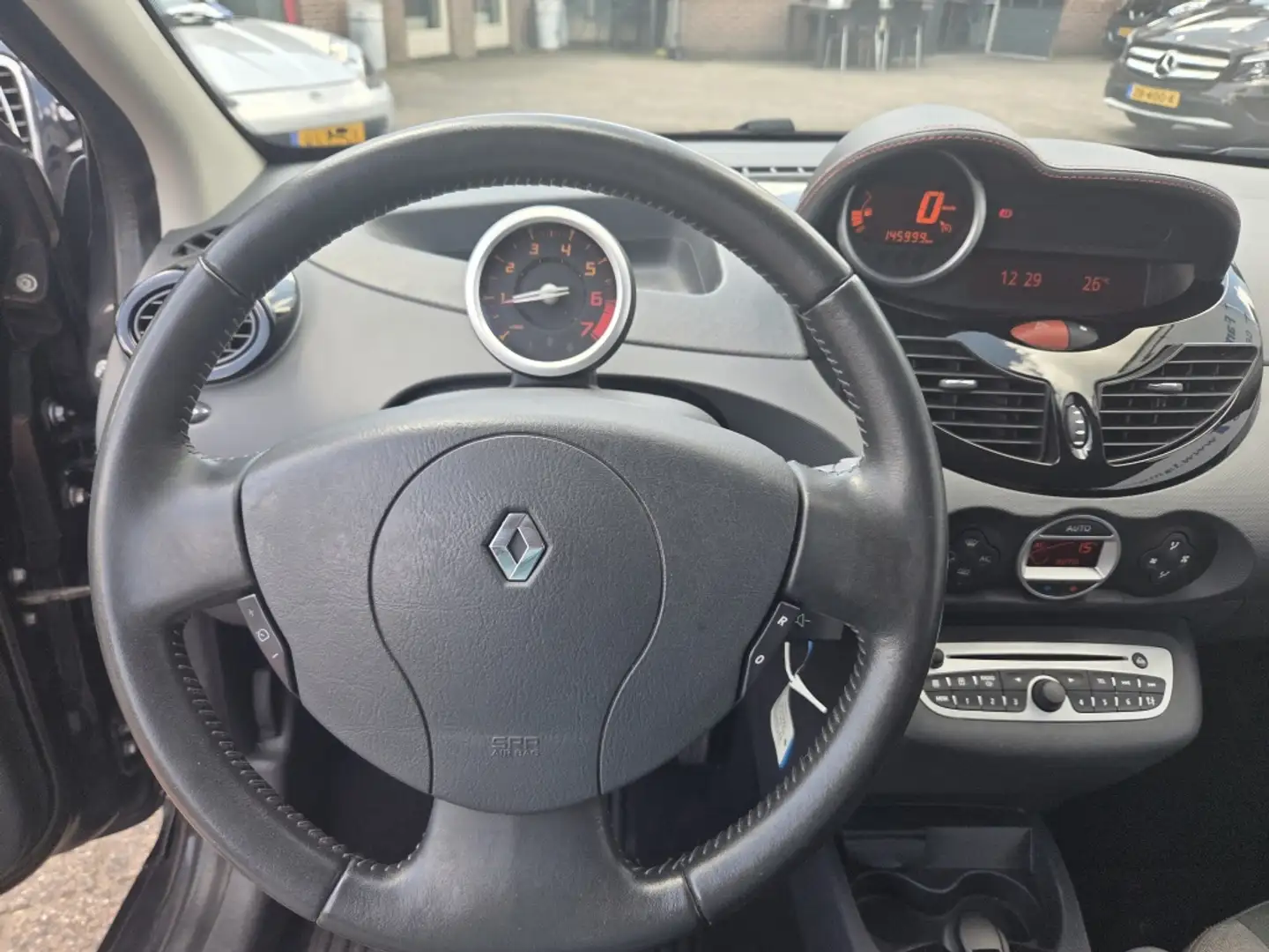 Renault Twingo 1.2 16V Dynamique Zwart - 2