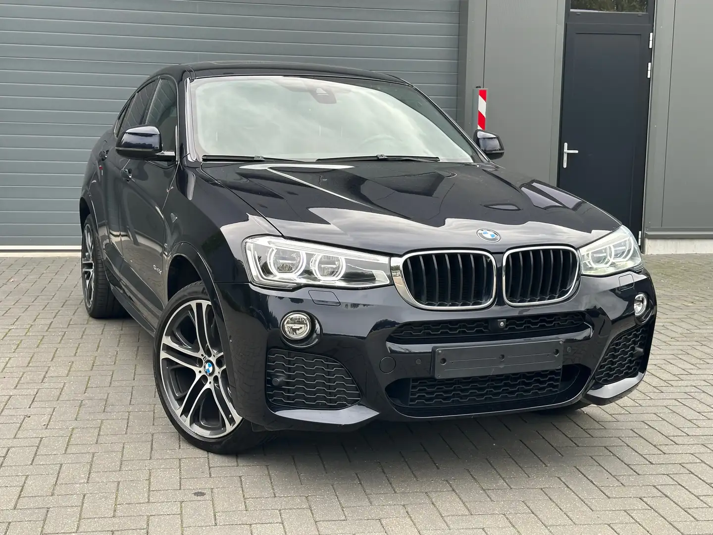 BMW X4 xDrive20i Aut. Msport /Head-up /Harman-Kardon Bleu - 2