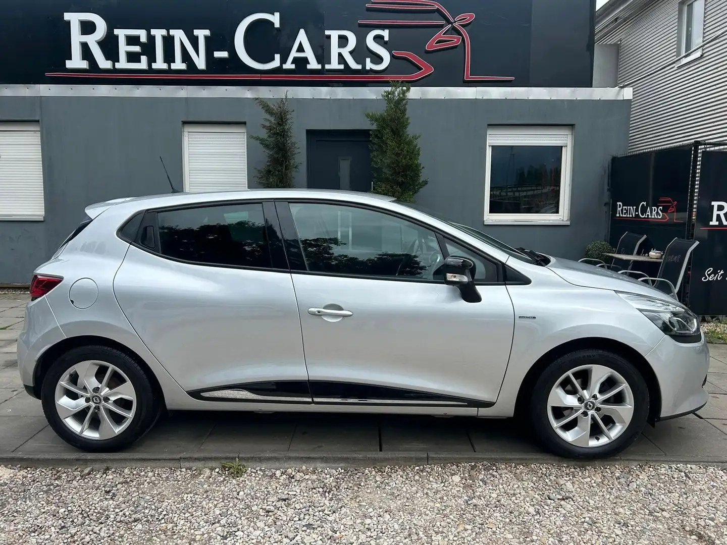 Renault Clio IV Limited/51TKM/KEYLESS/NAVI/PDC/MFL/TEMP. Gris - 2