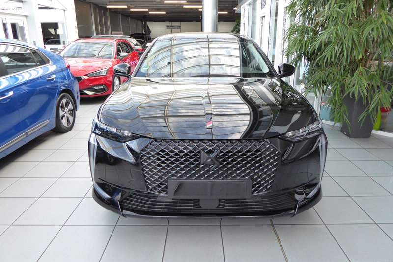 DS Automobiles DS 4 Performance Line Automatik Schiebedach — photo 2
