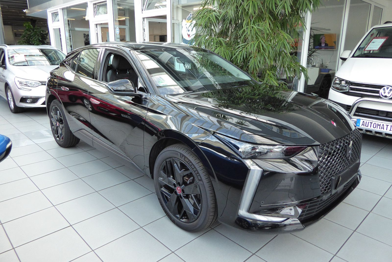 DS Automobiles DS 4 Performance Line Automatik Schiebedach — photo 3