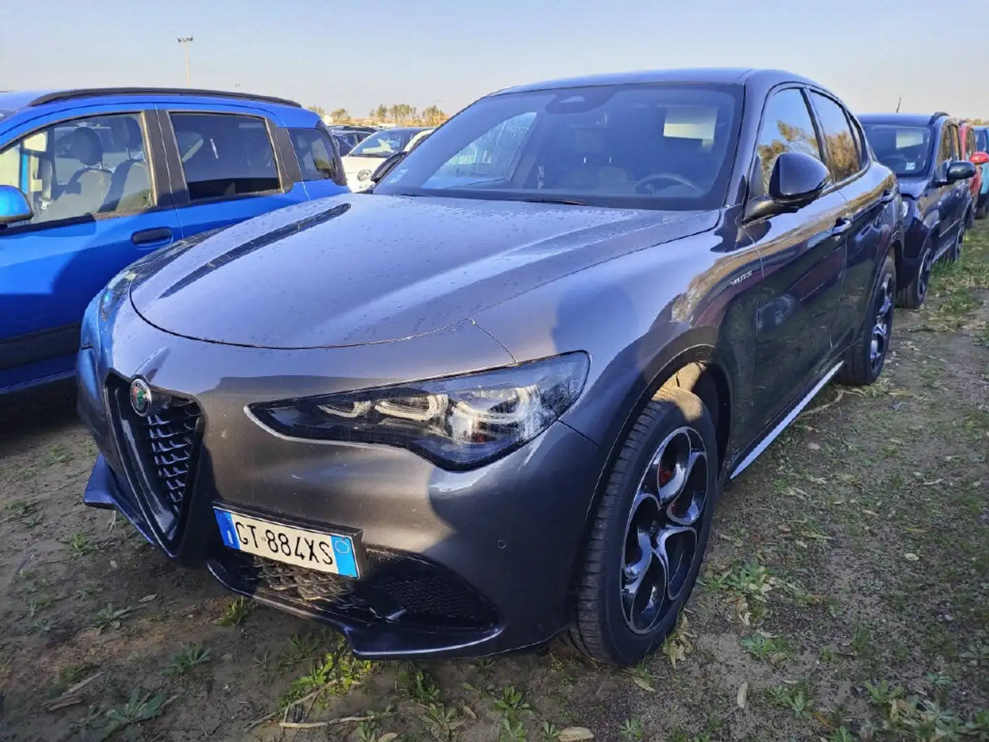 Alfa Romeo Stelvio 2.2 Turbo Veloce Grijs - 2