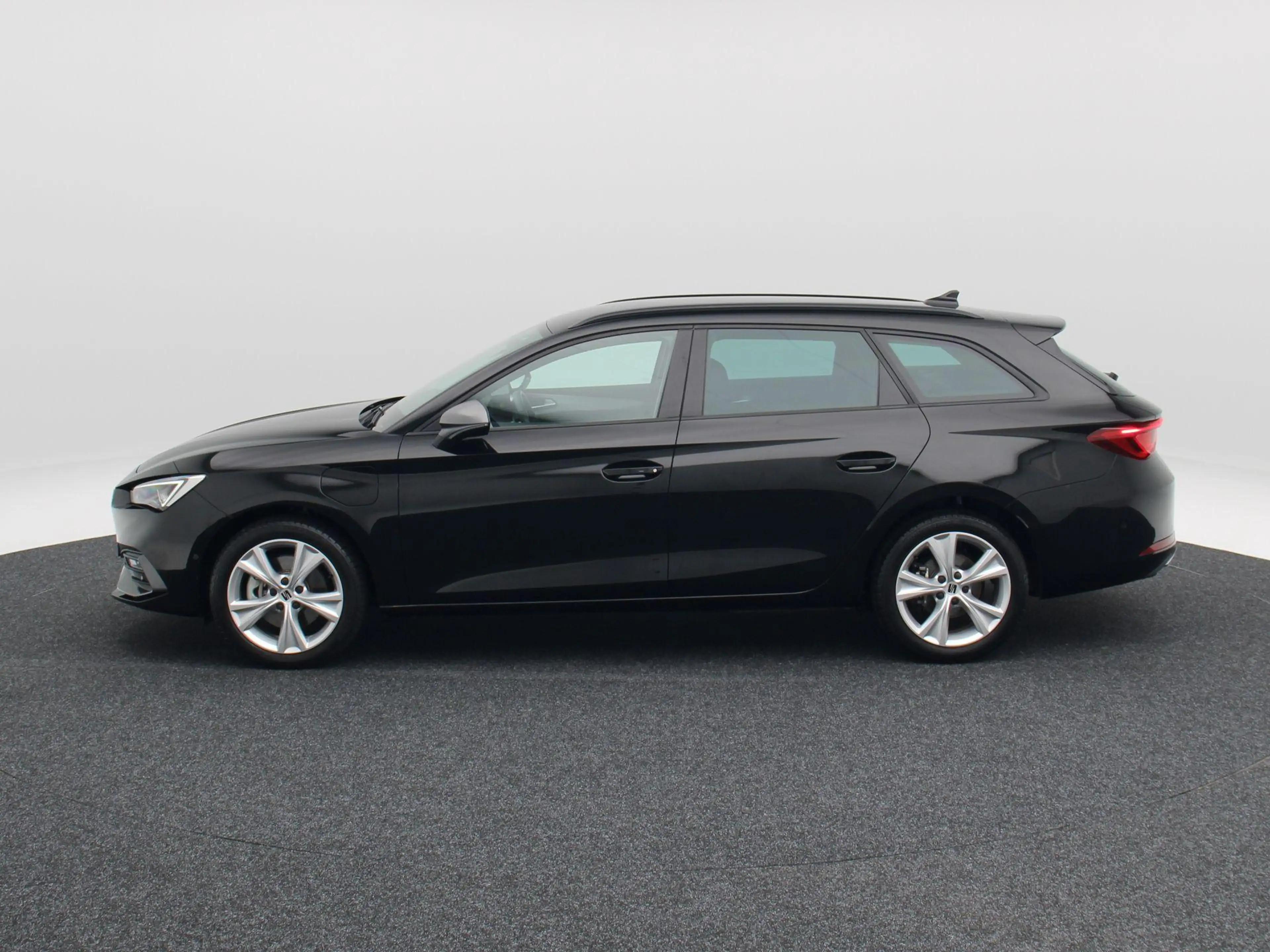 SEAT Leon e-Hybrid Sportstourer 1.5 TSi 204 Pk Automaat FR Business | — photo 10