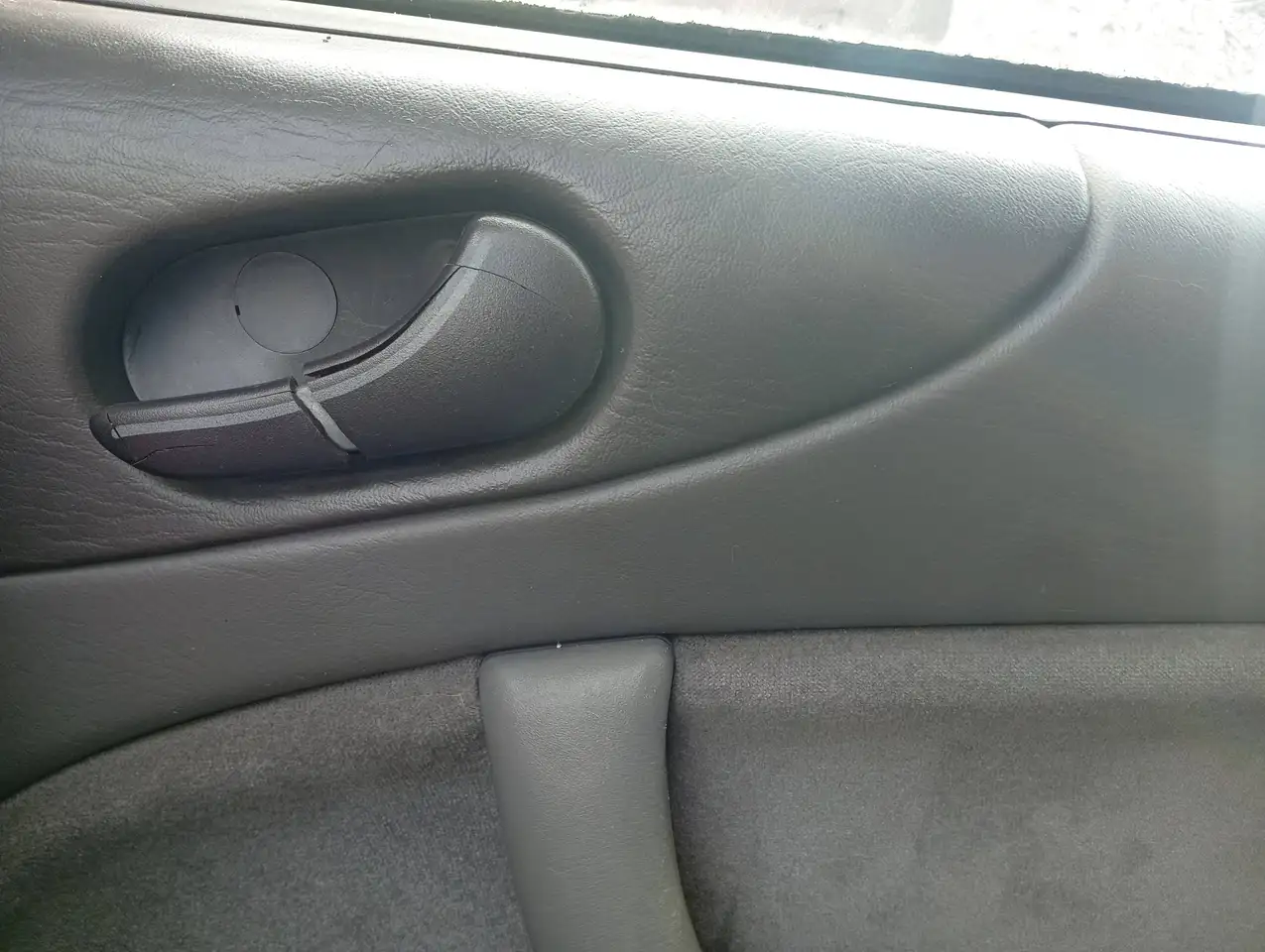 Saab 9-3 2.0i SE Comfort Pack, foto 4