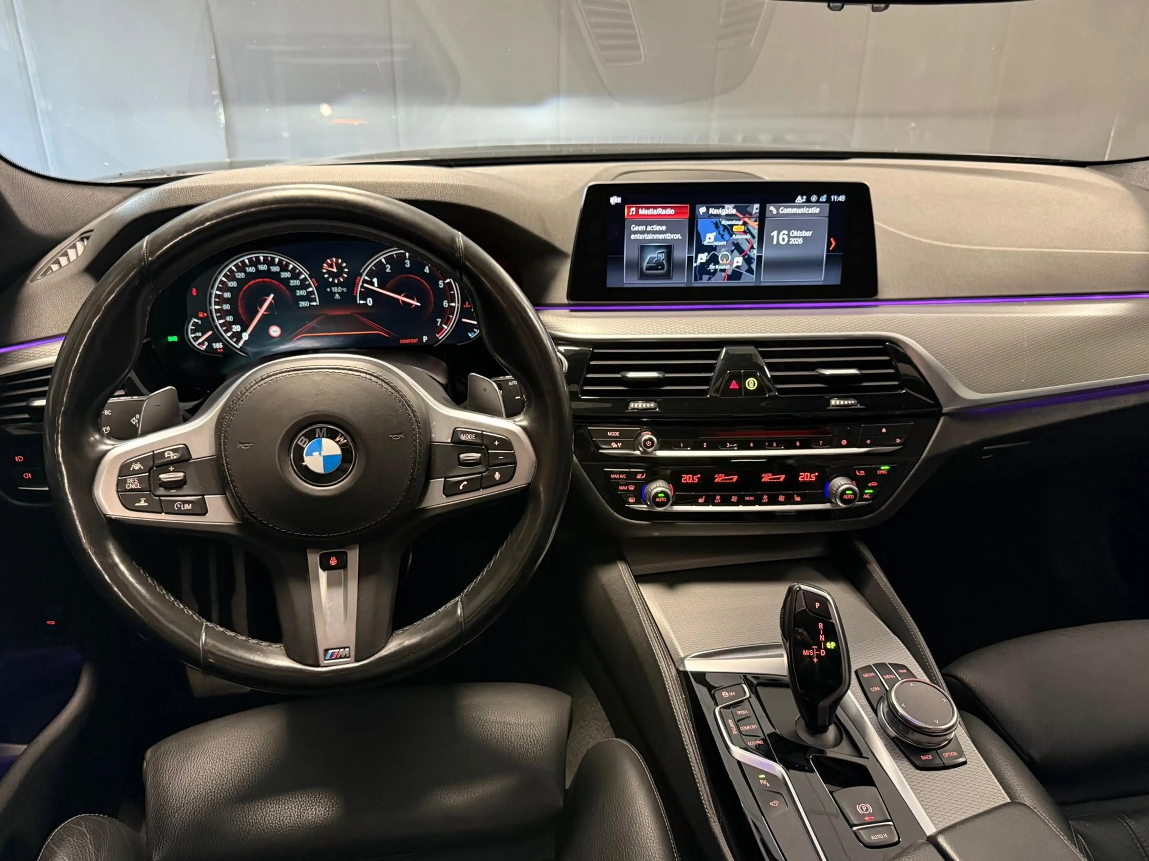 BMW 530 5-serie Touring 530i High Executive M-SPORT|PANO|H — photo 15