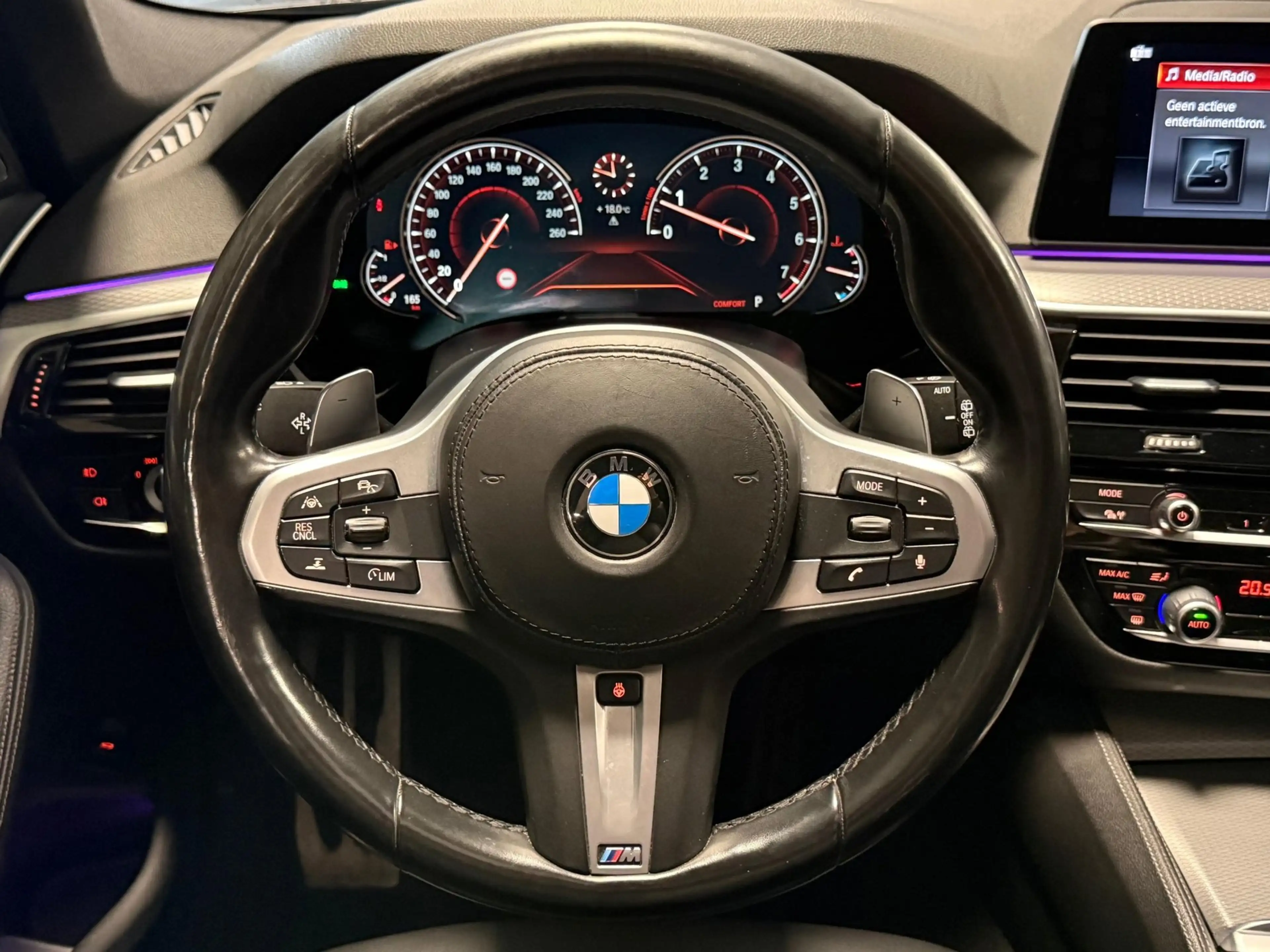 BMW 530 5-serie Touring 530i High Executive M-SPORT|PANO|H — photo 14