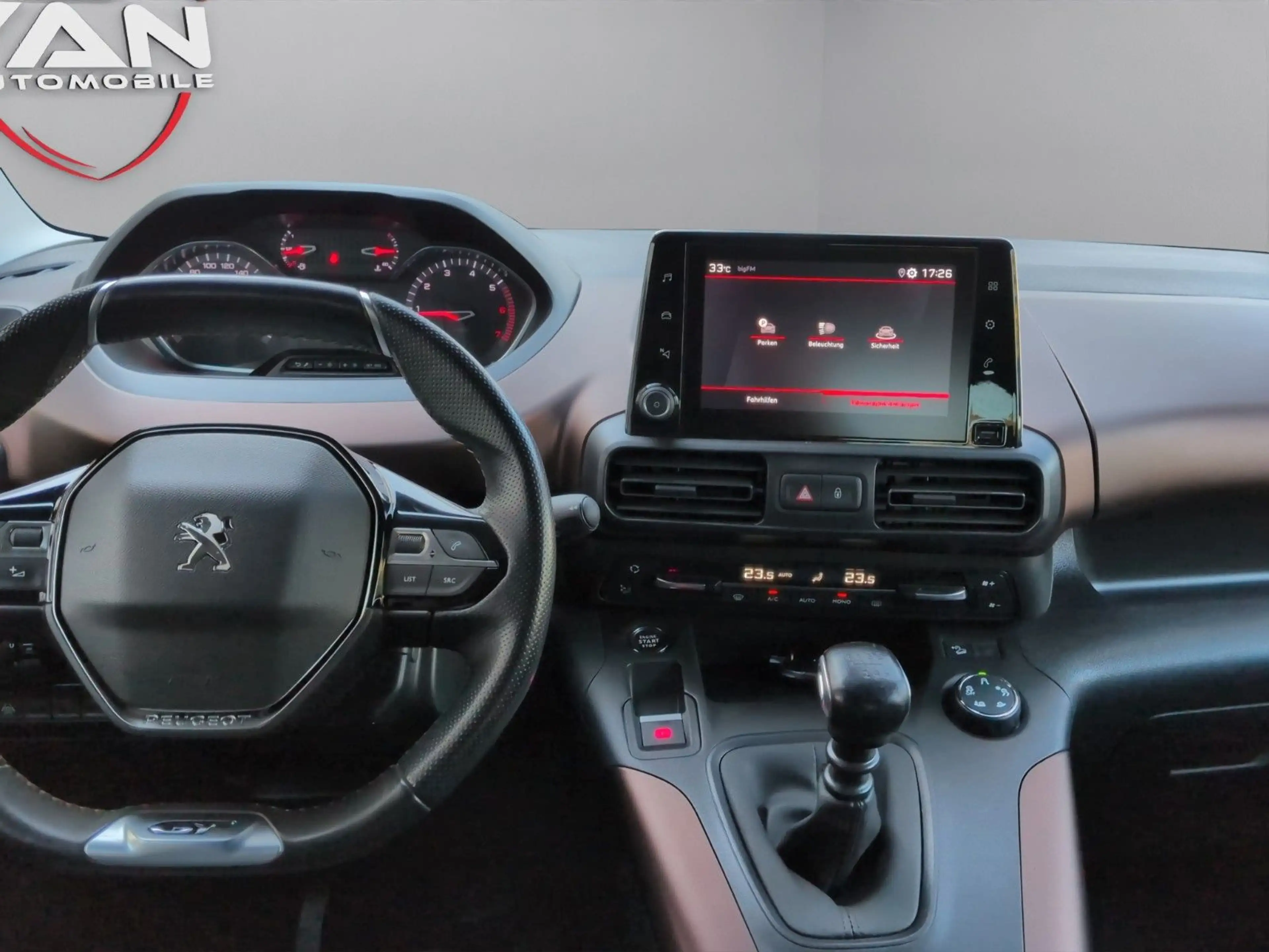 Peugeot Rifter 1.5 HDI GT-Line L1*Kamera*AHK*Sitzheiz* — photo 11