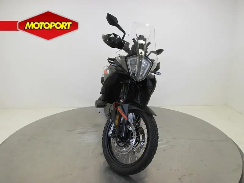 KTM 890 Adventure - foto 3