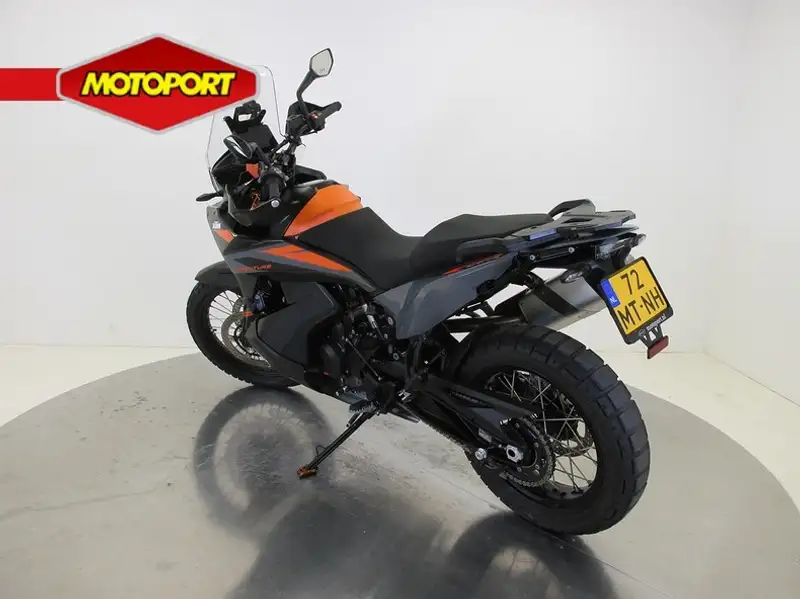 KTM 890 Adventure - foto 6