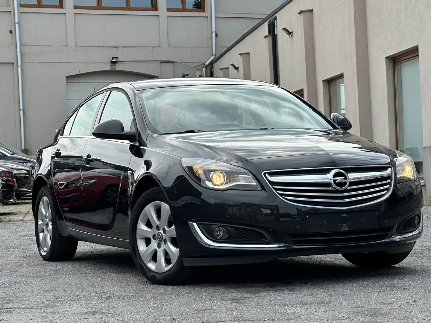 Opel Insignia Insignia 2.0 CDTi ECOTEC Edition Noir - 2