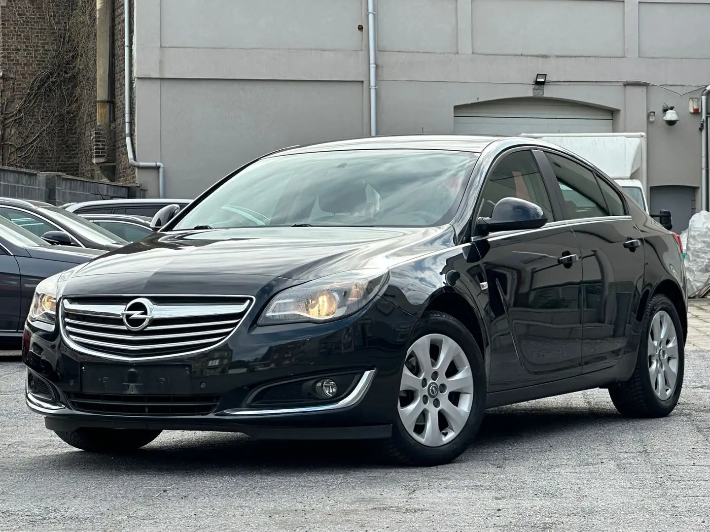 Opel Insignia Insignia 2.0 CDTi ECOTEC Edition Noir - 1