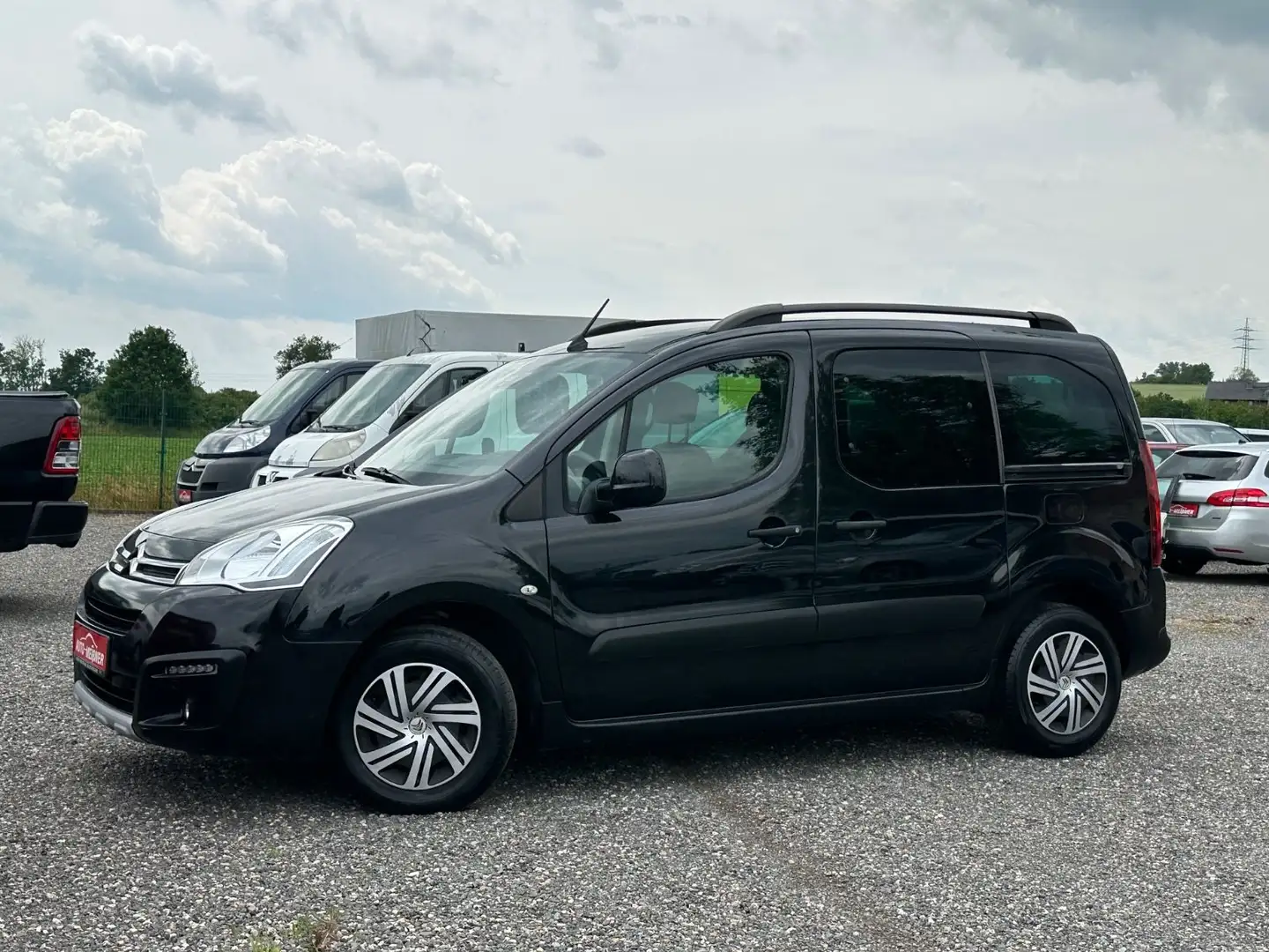 Citroen Berlingo Kombi XTR *AHK *Navi *Notbremsas.*Sitzh Schwarz - 1