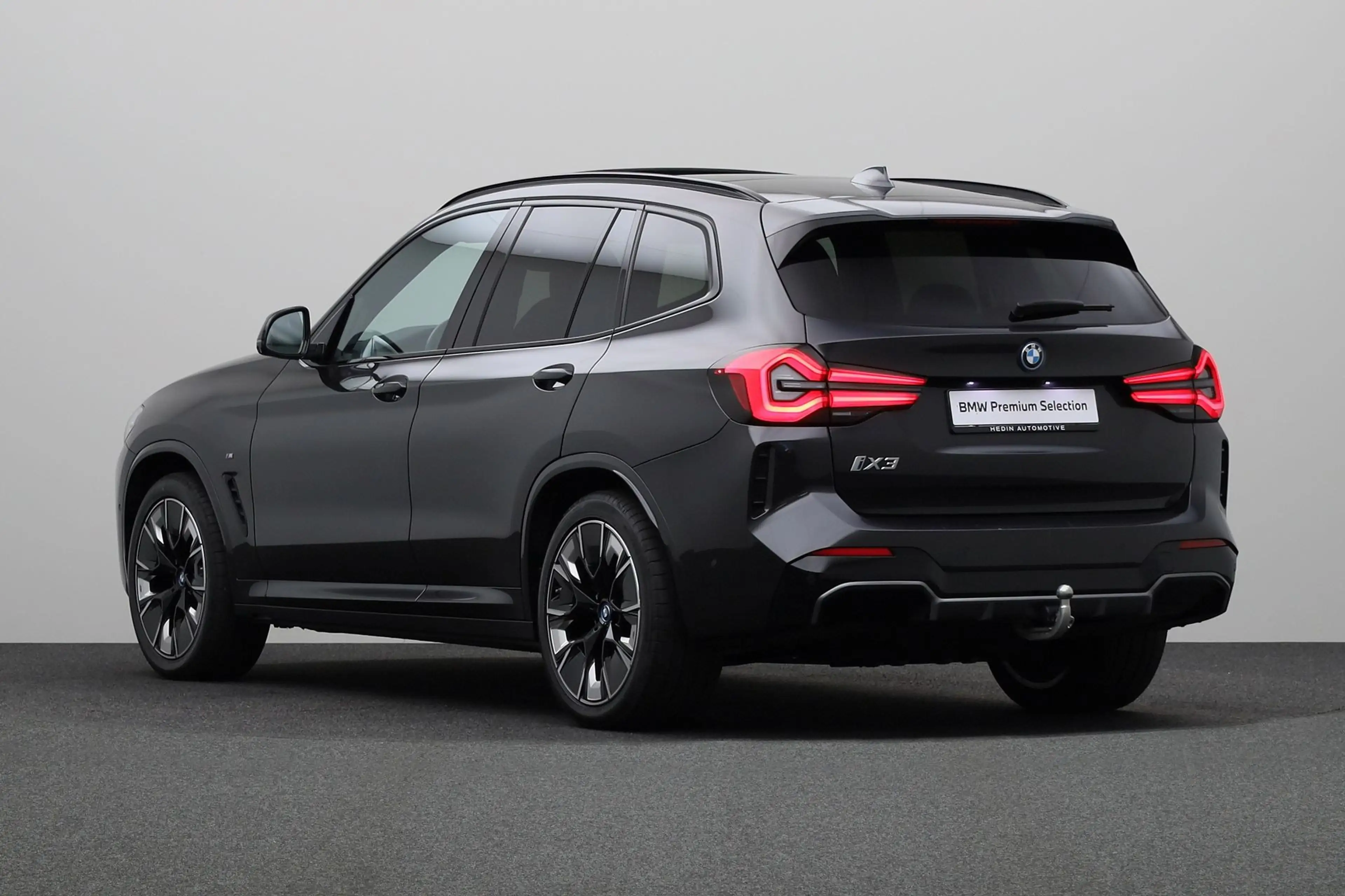 BMW iX3 High Executive Edition 80 kWh — photo 10