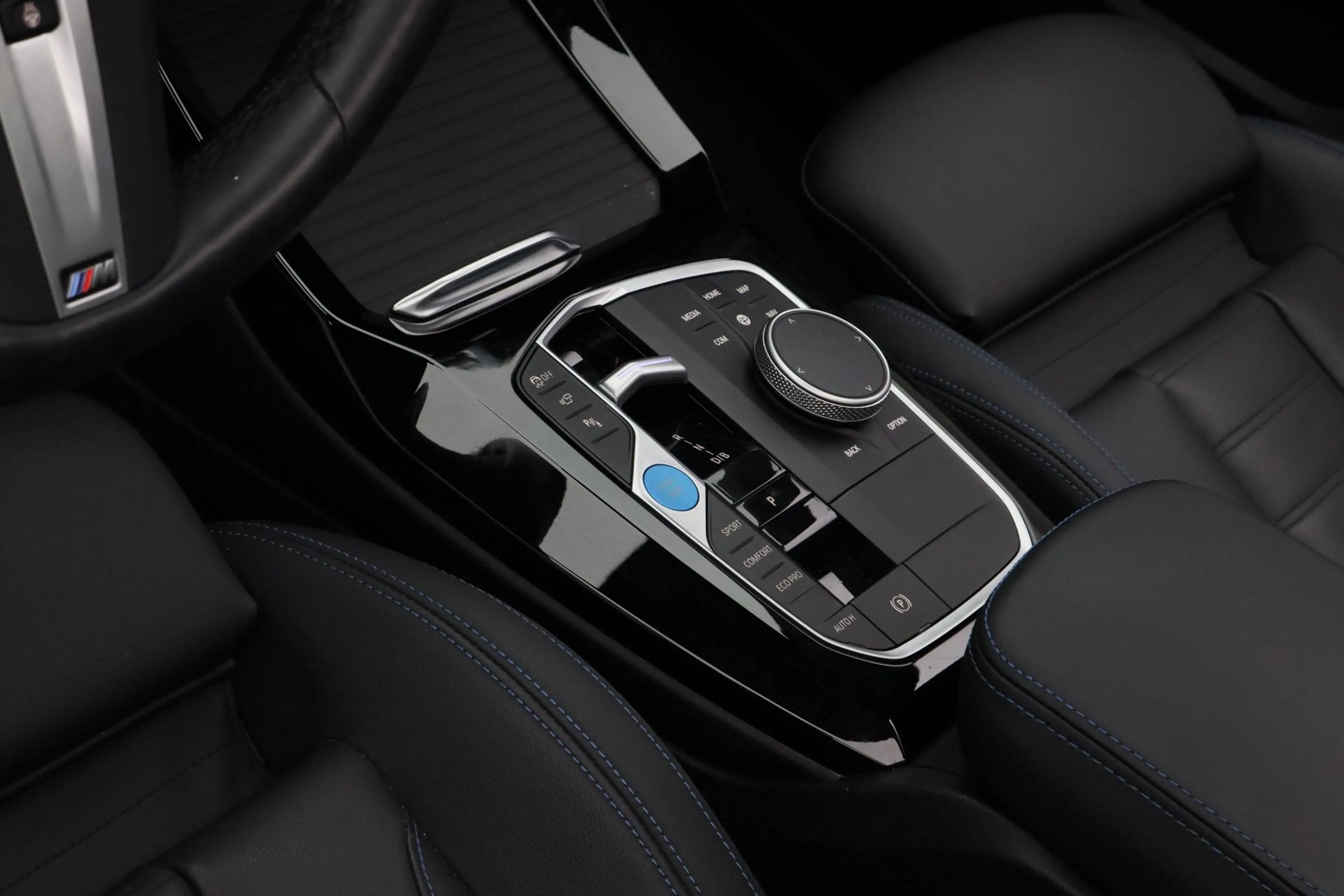 BMW iX3 High Executive Edition 80 kWh — photo 15