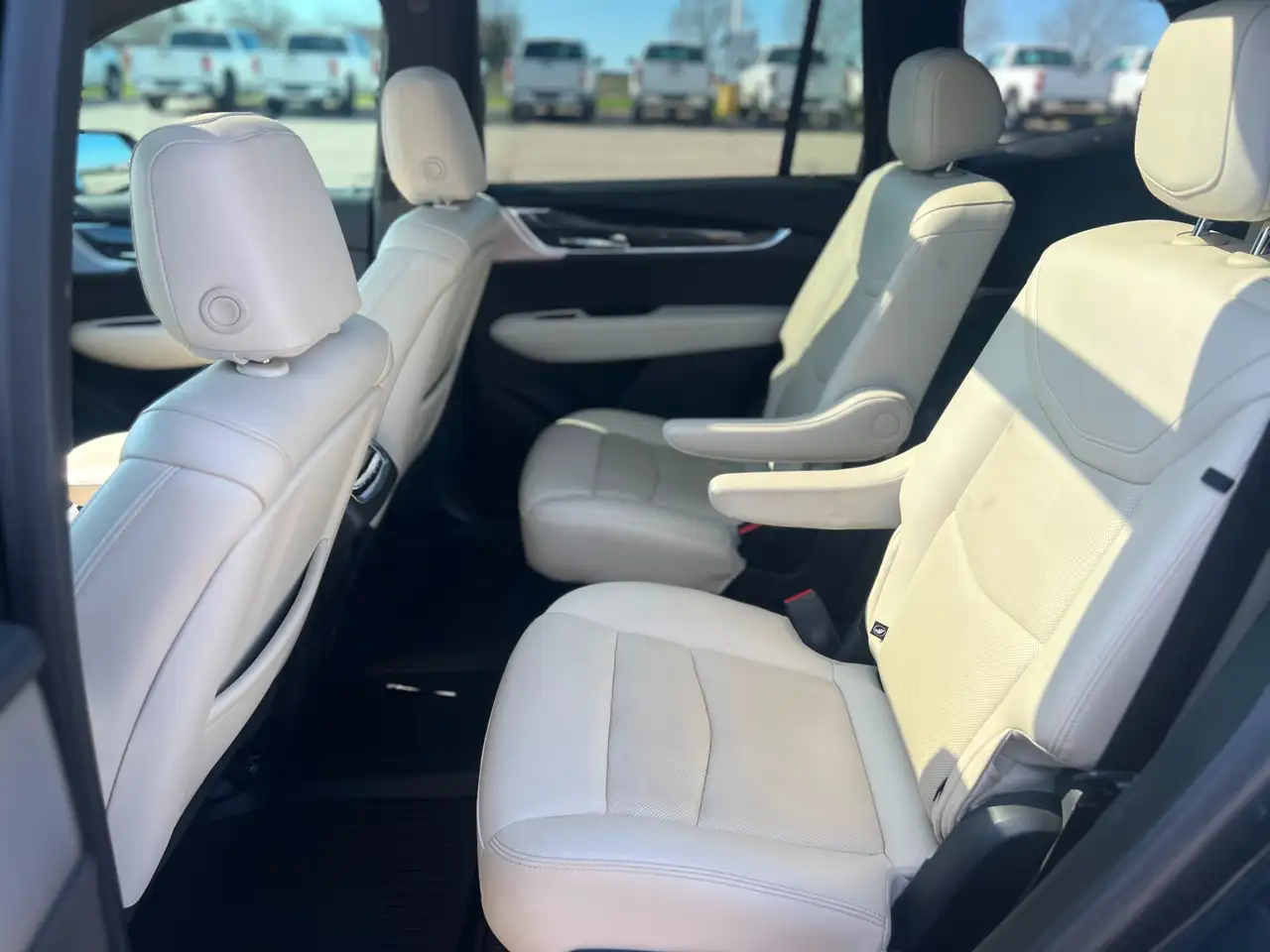 Cadillac XT6 снимка Cadillac XT6