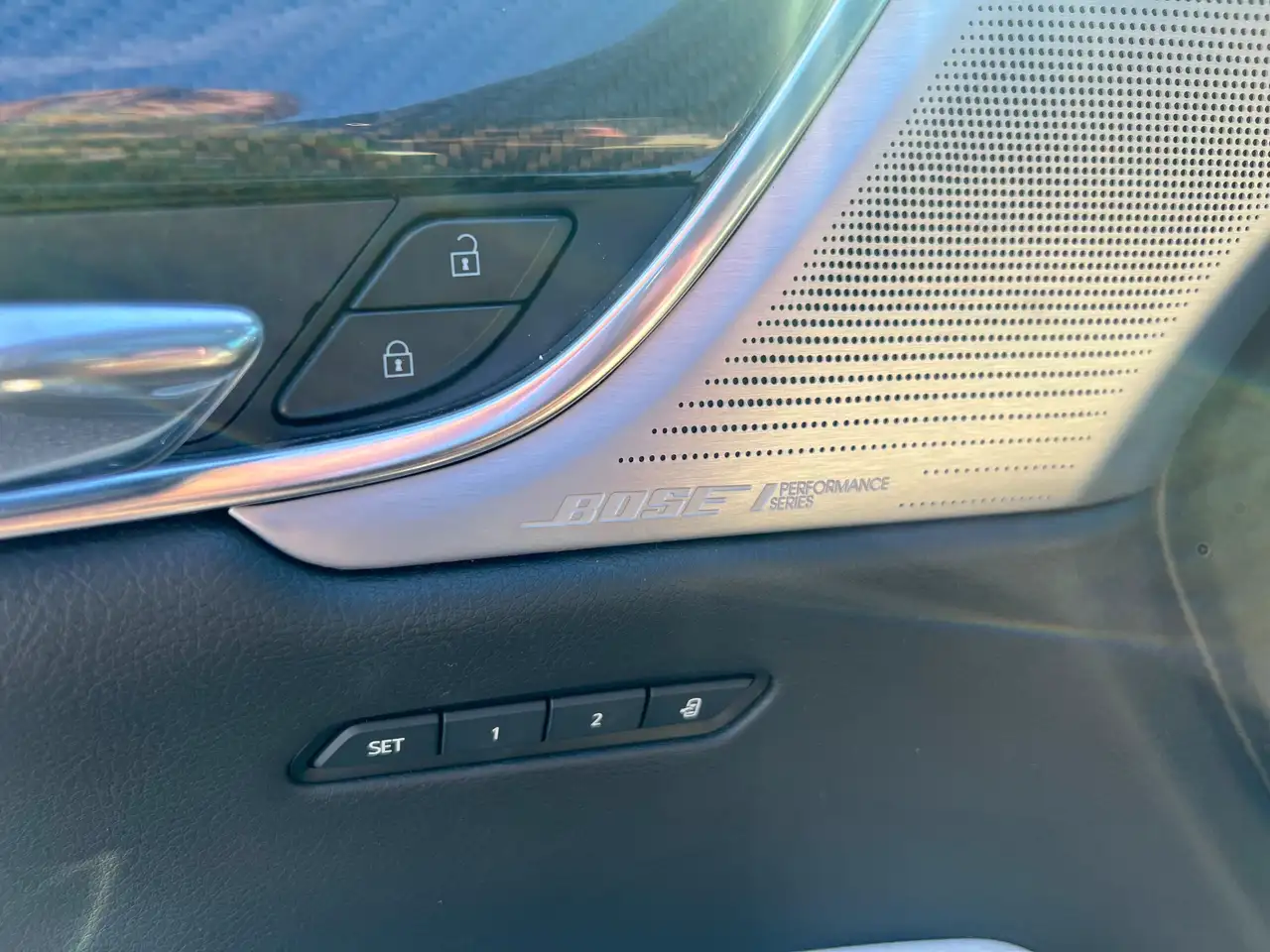 Cadillac XT6 снимка Cadillac XT6