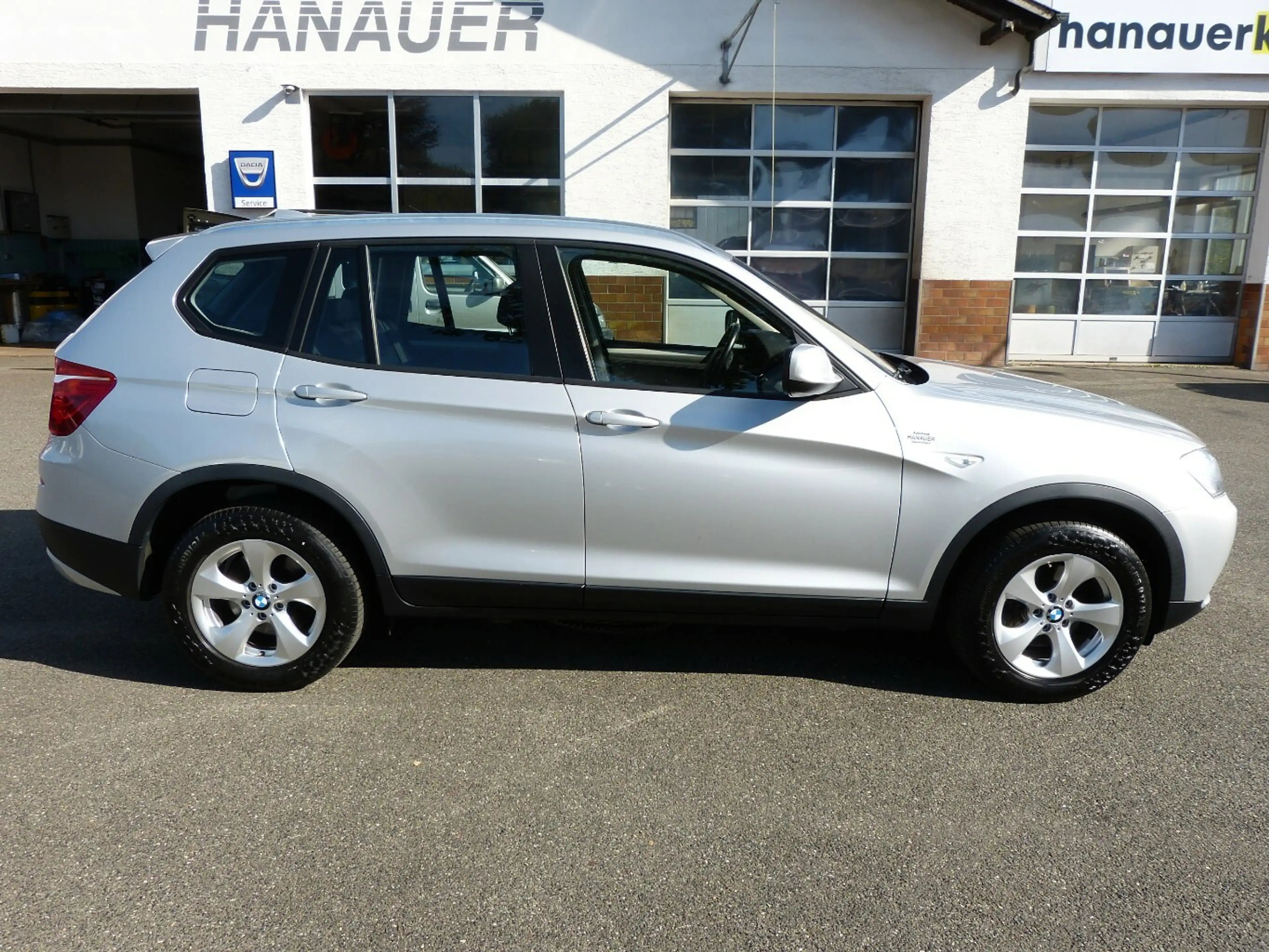 BMW X3 xDrive 20 d [ALLRAD/AUTOMATIK/1. HAND] — photo 2