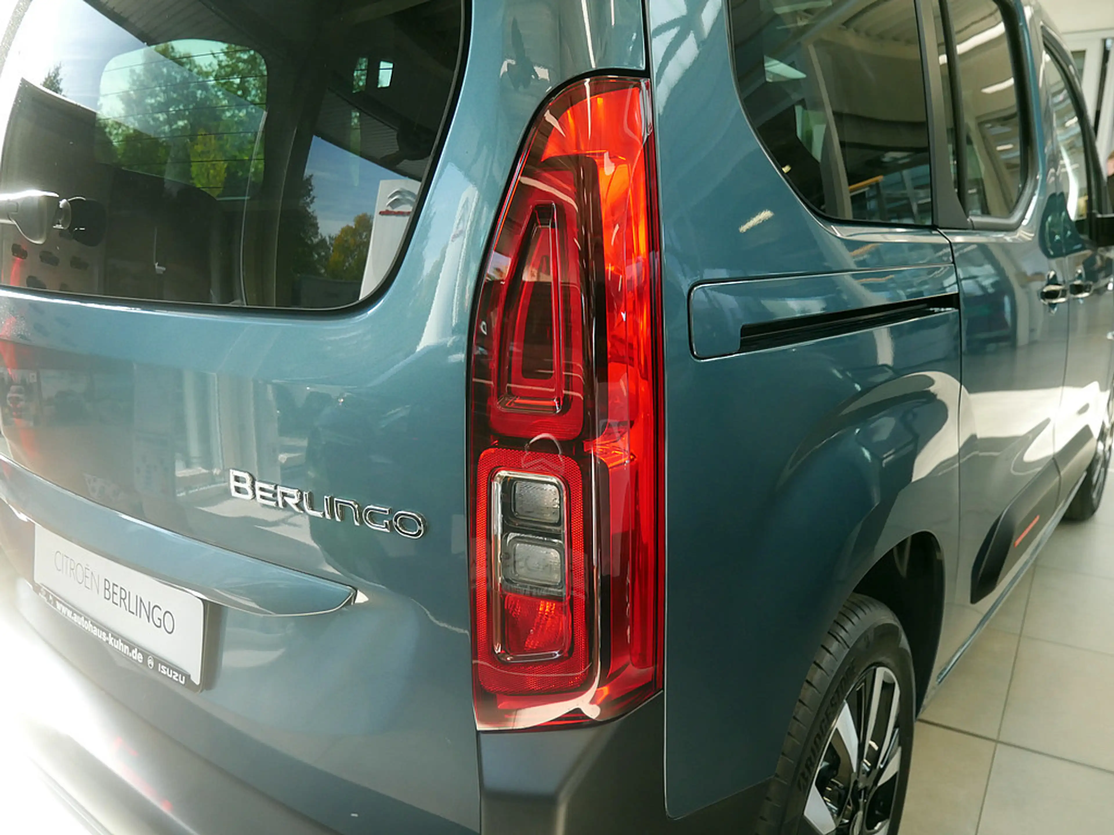 Citroen Berlingo M BlueHDi 130 Max SHZ NAVI LED PANO — photo 9