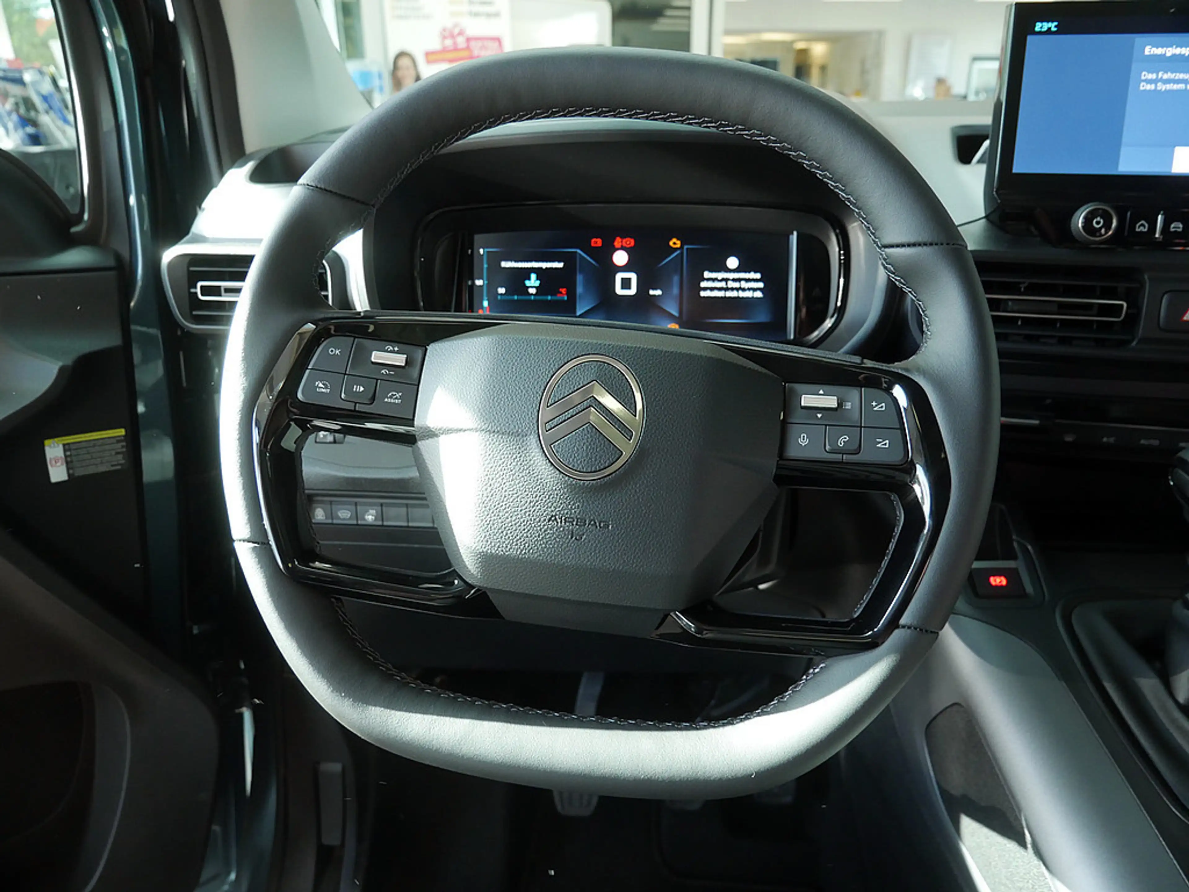 Citroen Berlingo M BlueHDi 130 Max SHZ NAVI LED PANO — photo 14