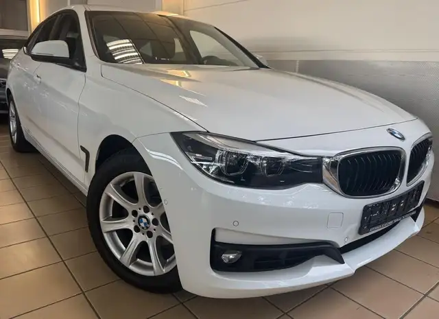 Bmw 320 d LED HuD Key Go Kamera Tempo Navi 17Z ALU