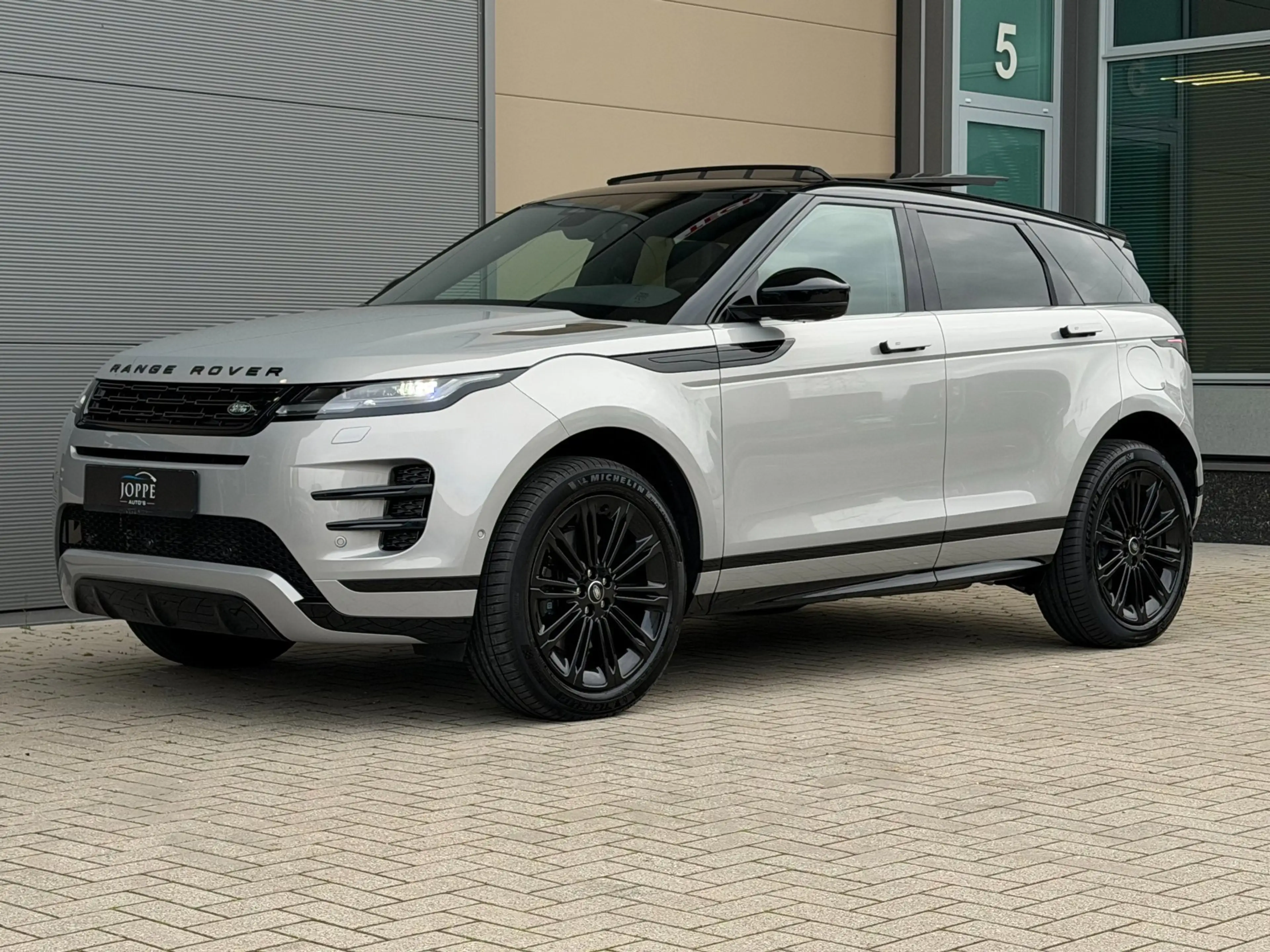 Land Rover Range Rover Evoque 1.5 P300e PHEV AWD SE Dynamic |Pano/schuifdak|Blac — photo 11