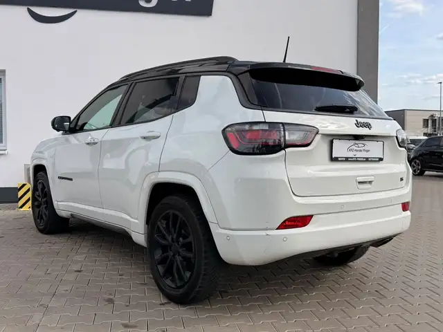 Jeep Compass view 5