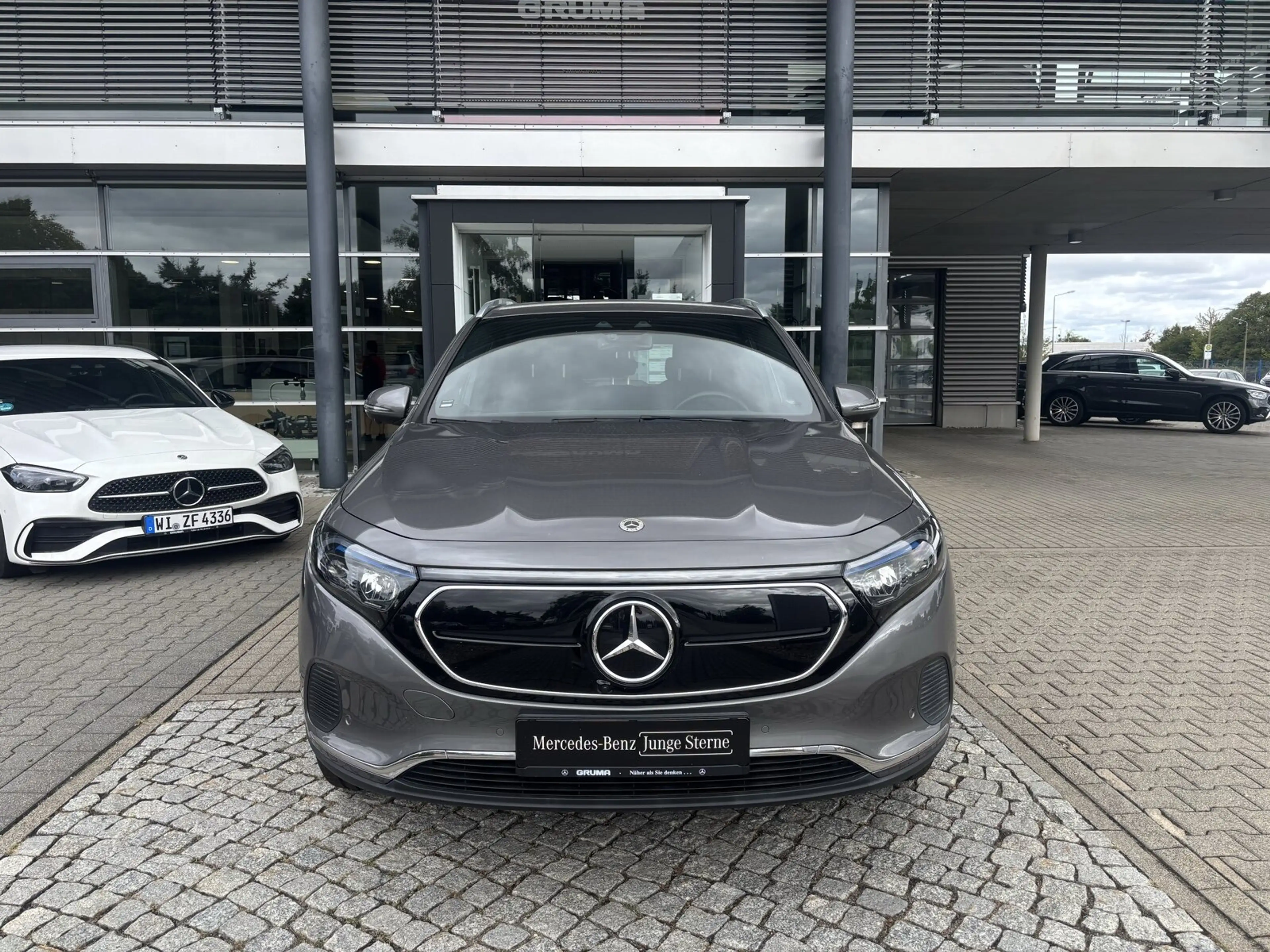 Mercedes-Benz EQA 250 EQA 250 Progressive+AHK+Head-up+Distronic+KeyGo+ — photo 2
