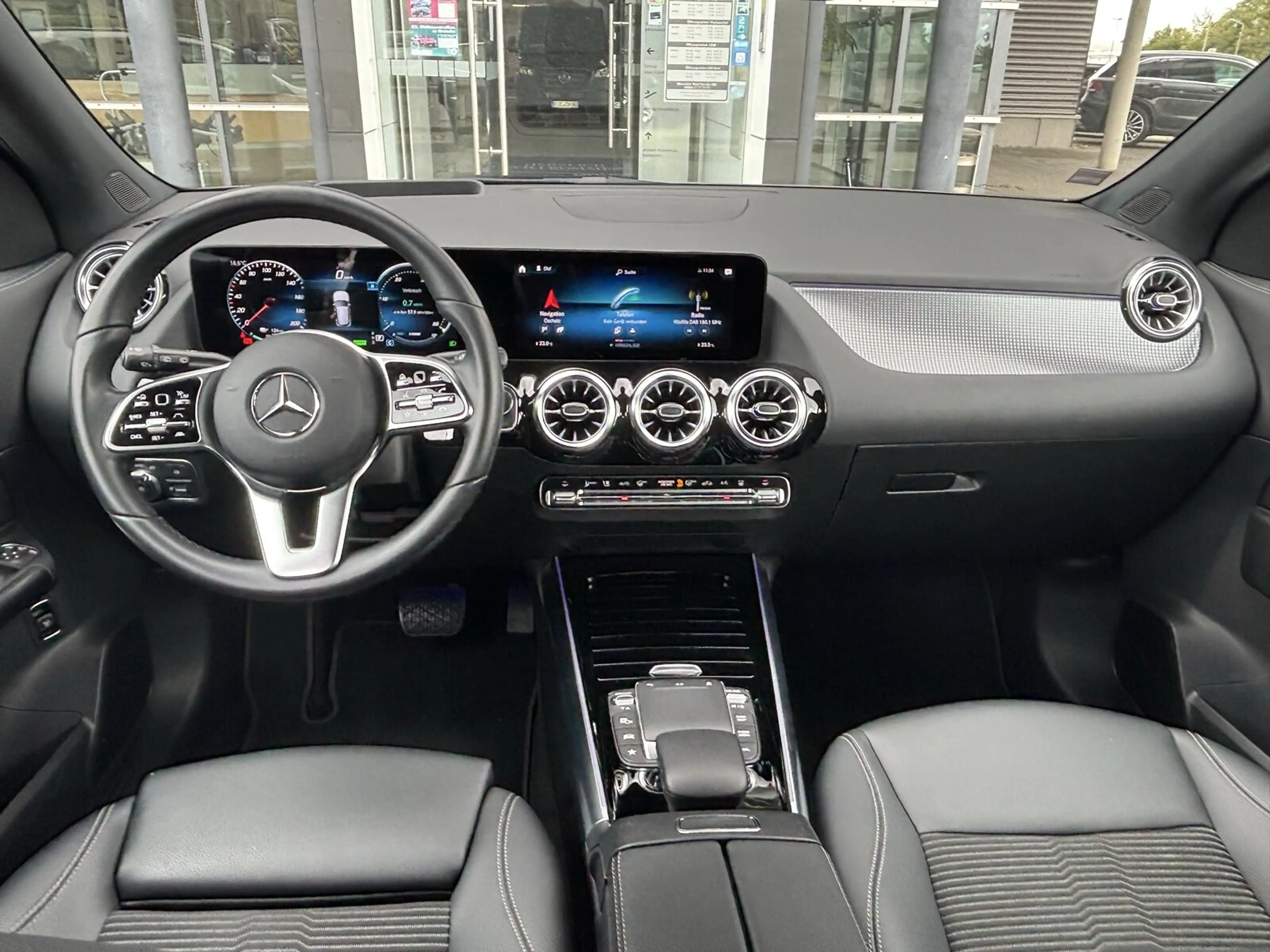 Mercedes-Benz EQA 250 EQA 250 Progressive+AHK+Head-up+Distronic+KeyGo+ — photo 11