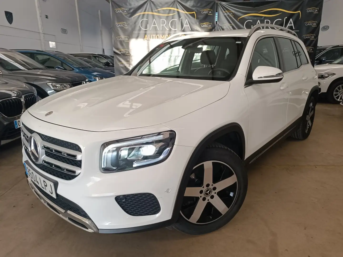 Mercedes-Benz GLB 200 200d 8G-DCT 7 plazas Weiß - 2