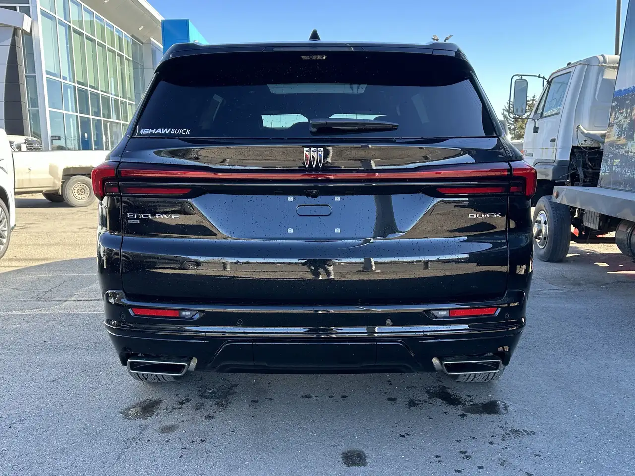 Buick Enclave снимка Buick Enclave