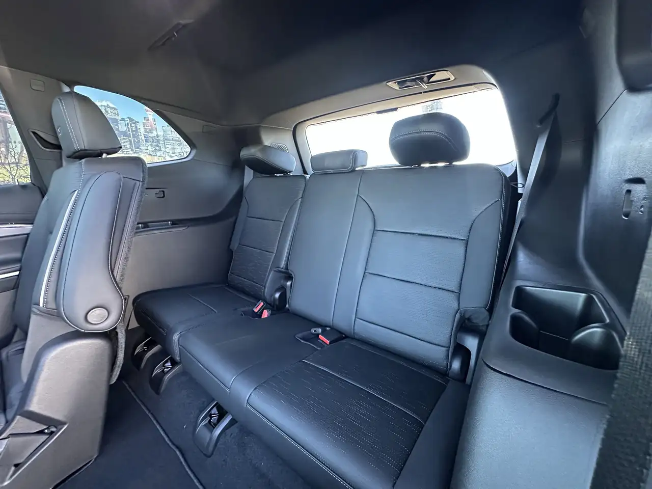 Buick Enclave снимка Buick Enclave