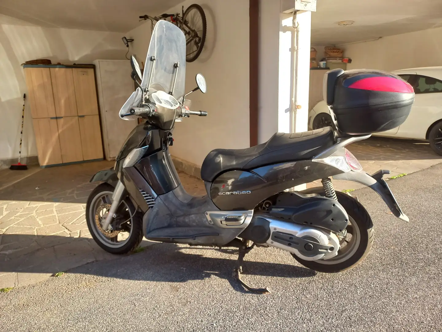 Aprilia Scarabeo Negro - 2