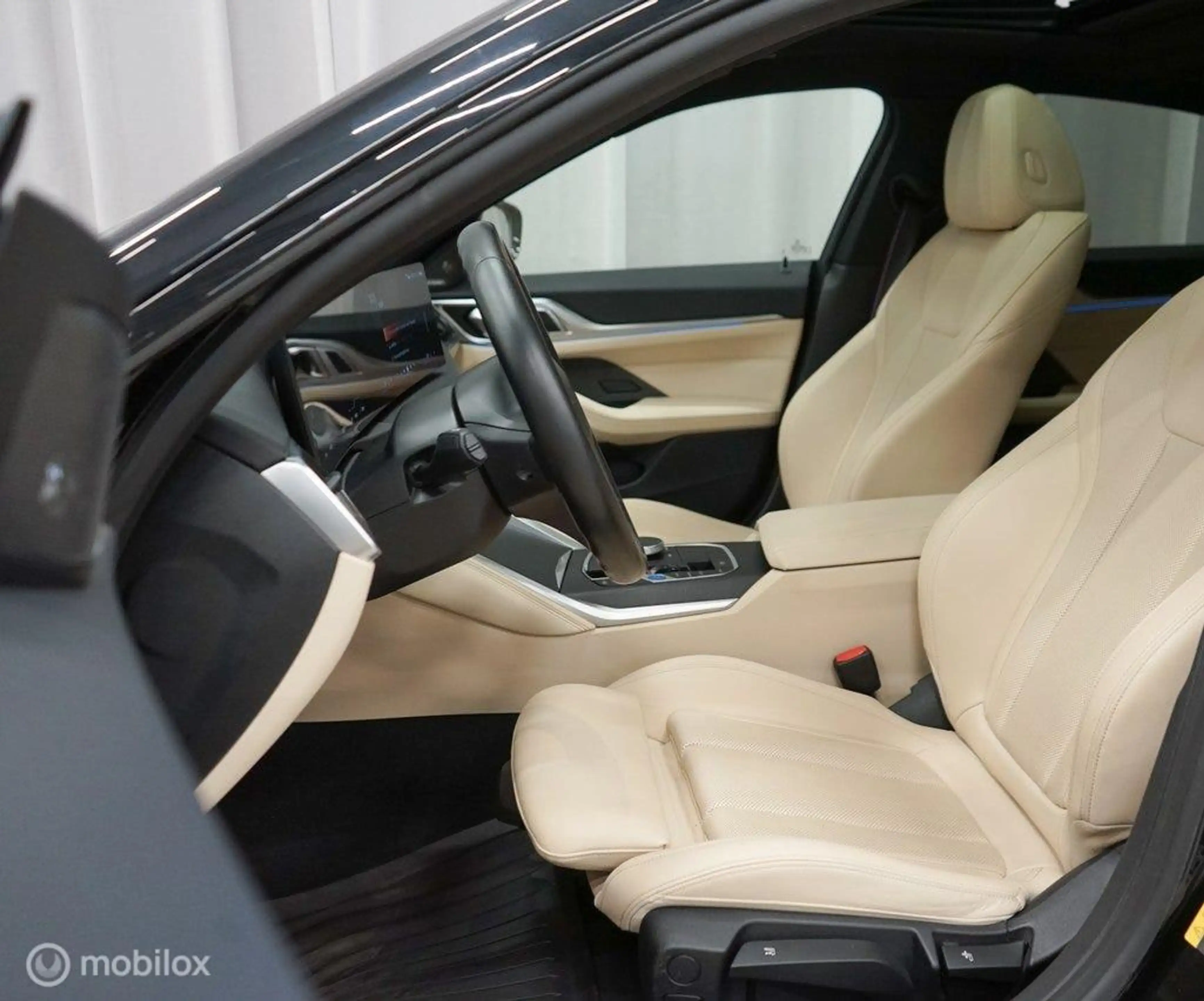 BMW i4 M50 High Executive 84 kWh — photo 9