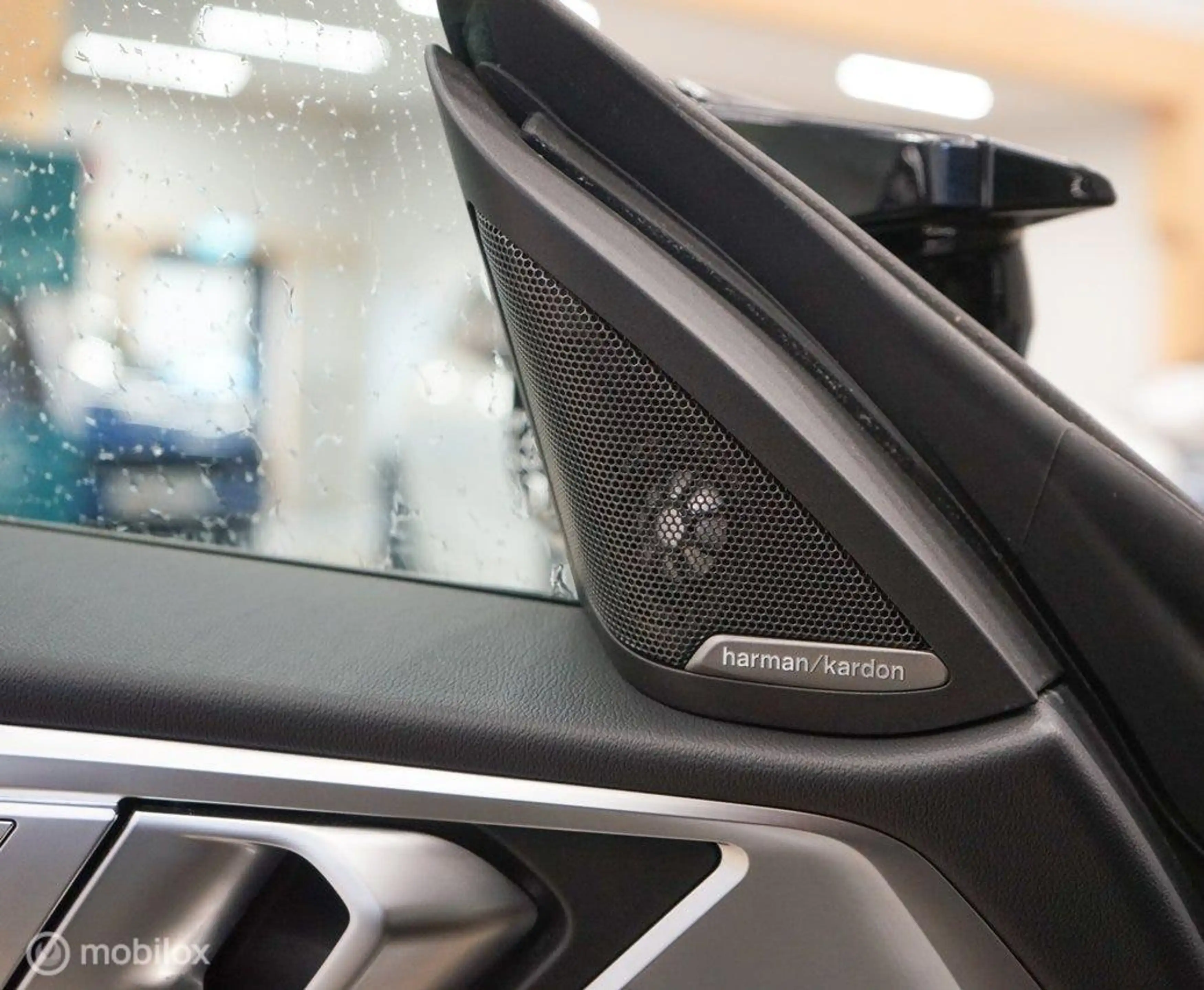 BMW i4 M50 High Executive 84 kWh — photo 26