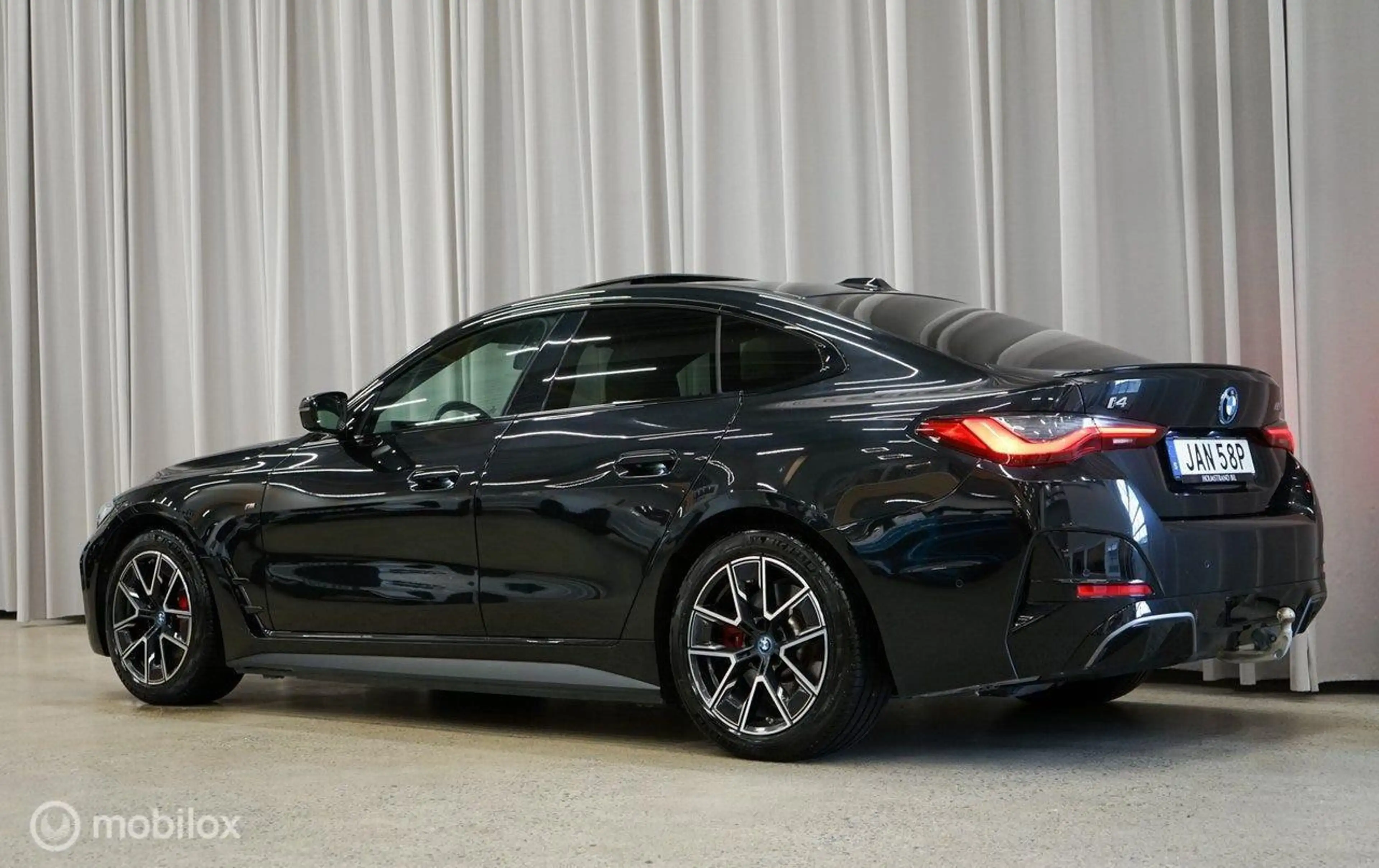 BMW i4 M50 High Executive 84 kWh — photo 3