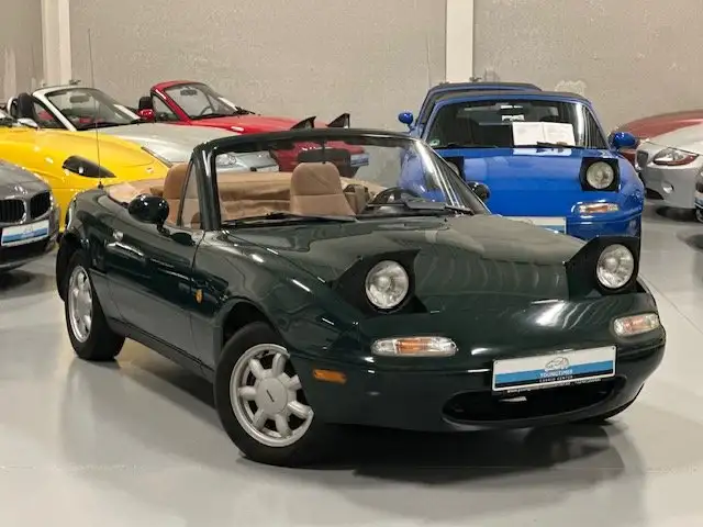 Mazda MX-5 1.6i 16v NA | Vernieuwd interieur | Windscherm