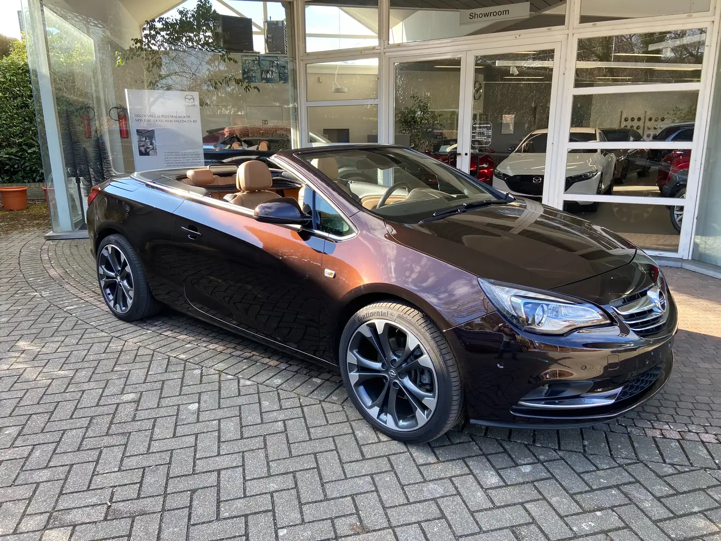 Opel Cascada 1.4 Turbo Cosmo S UNIQUE FULL OPTIONS Brun - 1