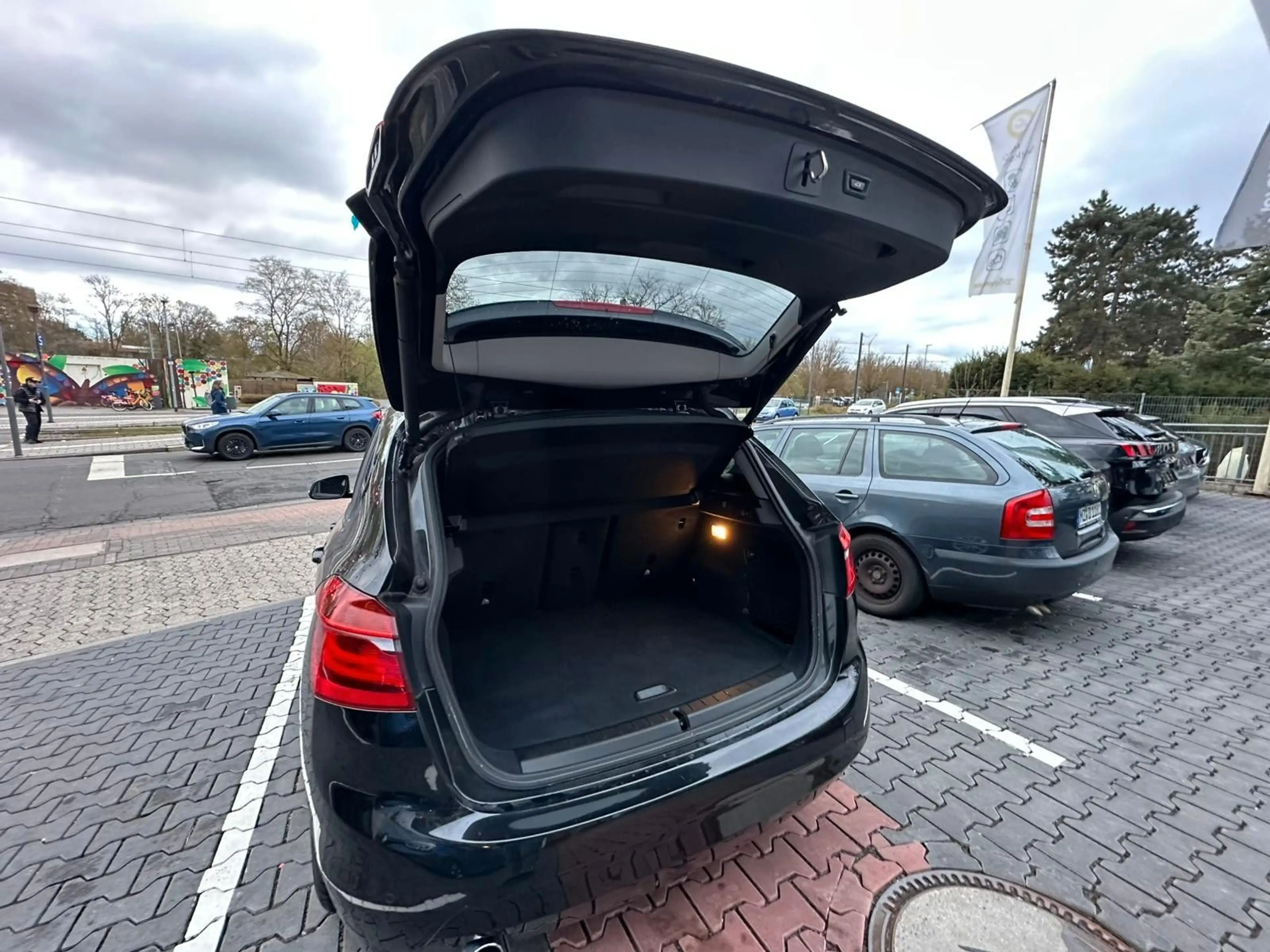 BMW 216 216d Active Tourer Advantage NAVI. PDC. AUTOM — photo 7