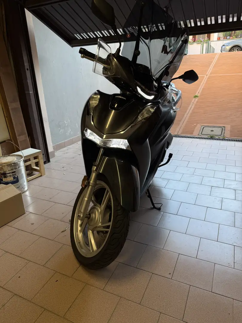 Honda SH 125 ABS - 1
