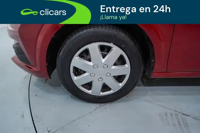 Dacia Sandero view 11