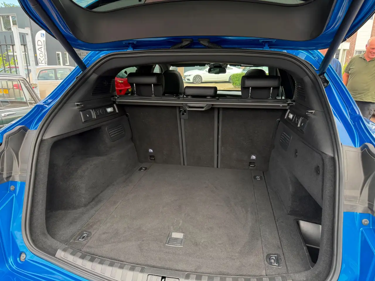 Alfa Romeo Stelvio 2.0 T AWD Veloce SCHUIFDAK MISANO BLAUW HARM, миниатюра 23